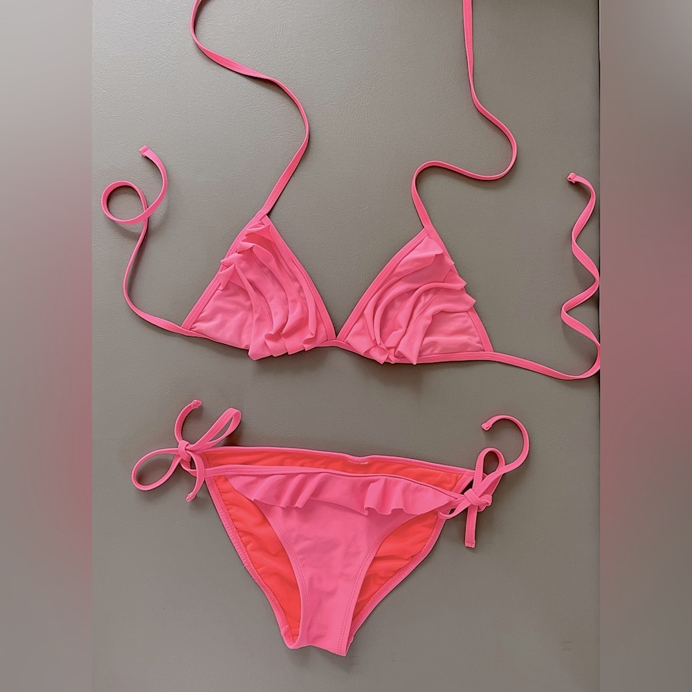 FOREVER 21 Pink Ruffle Bikini Size S